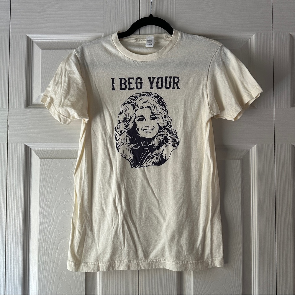 Cream Dolly Parton Graphic T-Shirt